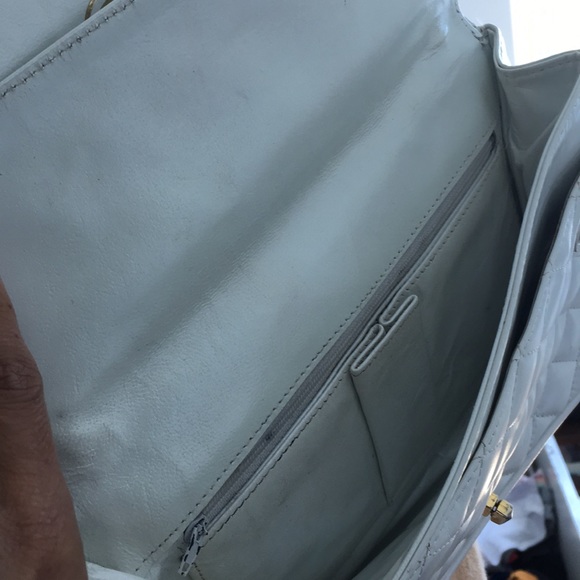 Handbag - Picture 3 of 3